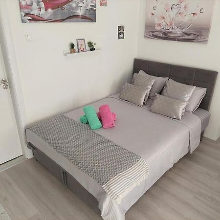 City Lux Square Apartment Skopje Eksteriør billede
