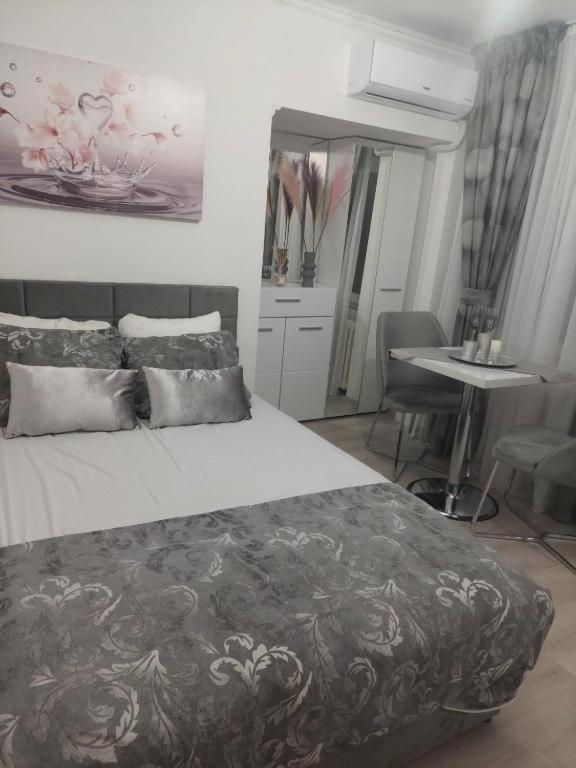 City Lux Square Apartment Skopje Eksteriør billede