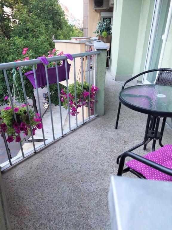 City Lux Square Apartment Skopje Eksteriør billede