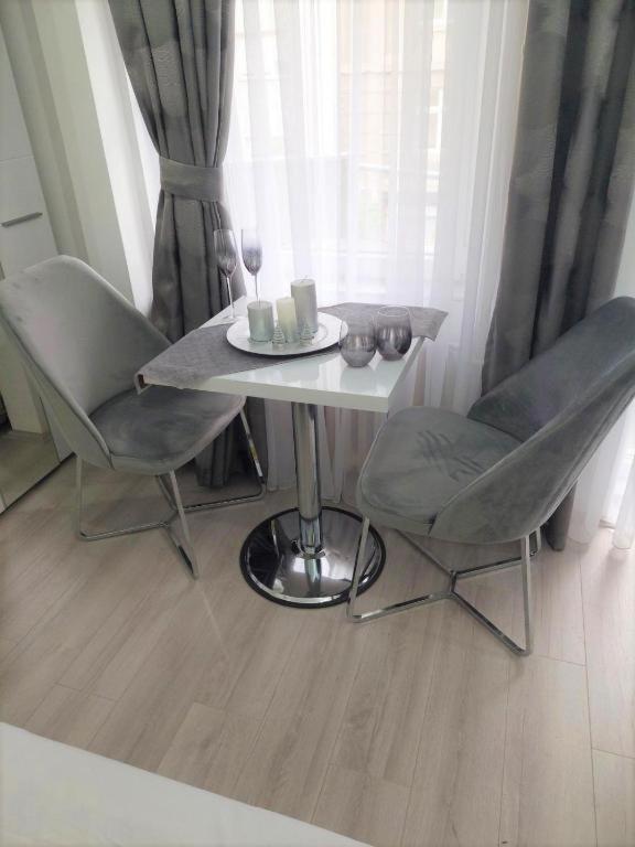 City Lux Square Apartment Skopje Eksteriør billede